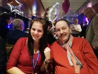 Busfahrer Frank und Reisebegleitung Elena wünschen ein frohes neues Jahr! &ndash; &copy; Elena Hinz (Eberhardt TRAVEL)
