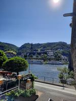 Flusskreuzfahrt mit A-ROSA FLORA • Blick auf Cochem &ndash; &copy; Franziska Bergmann (Eberhardt TRAVEL)