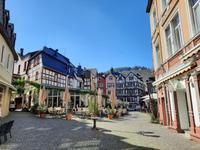 Flusskreuzfahrt mit A-ROSA FLORA • Altstadt in Bernkastel-Kues &ndash; &copy; Franziska Bergmann (Eberhardt TRAVEL)