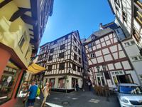 Flusskreuzfahrt mit A-ROSA FLORA • Altstadt in Bernkastel-Kues &ndash; &copy; Franziska Bergmann (Eberhardt TRAVEL)