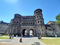 Flusskreuzfahrt mit A-ROSA FLORA • Porta Nigra in Trier &ndash; &copy; Franziska Bergmann (Eberhardt TRAVEL)