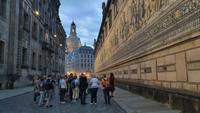 Nachtwächterführung in Dresden - am Fürstenzug &ndash; &copy; Kristin Weigel (Eberhardt TRAVEL)