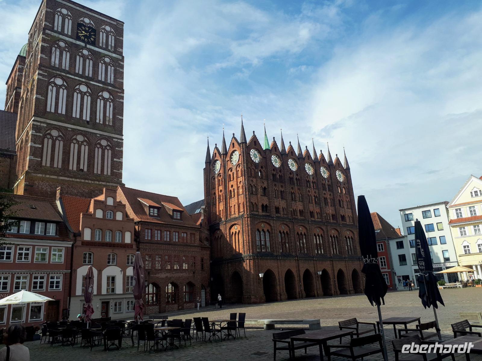 Stralsund - alter Markt &ndash; &copy; Lea Weigmann (Eberhardt TRAVEL)