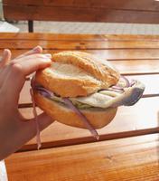 Fischbrötchen in Lauterbach &ndash; &copy; Lea Weigmann (Eberhardt TRAVEL)