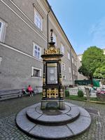 Wetterstation am alten Markt, Salzburg &ndash; &copy; Simone Willner (Eberhardt TRAVEL)