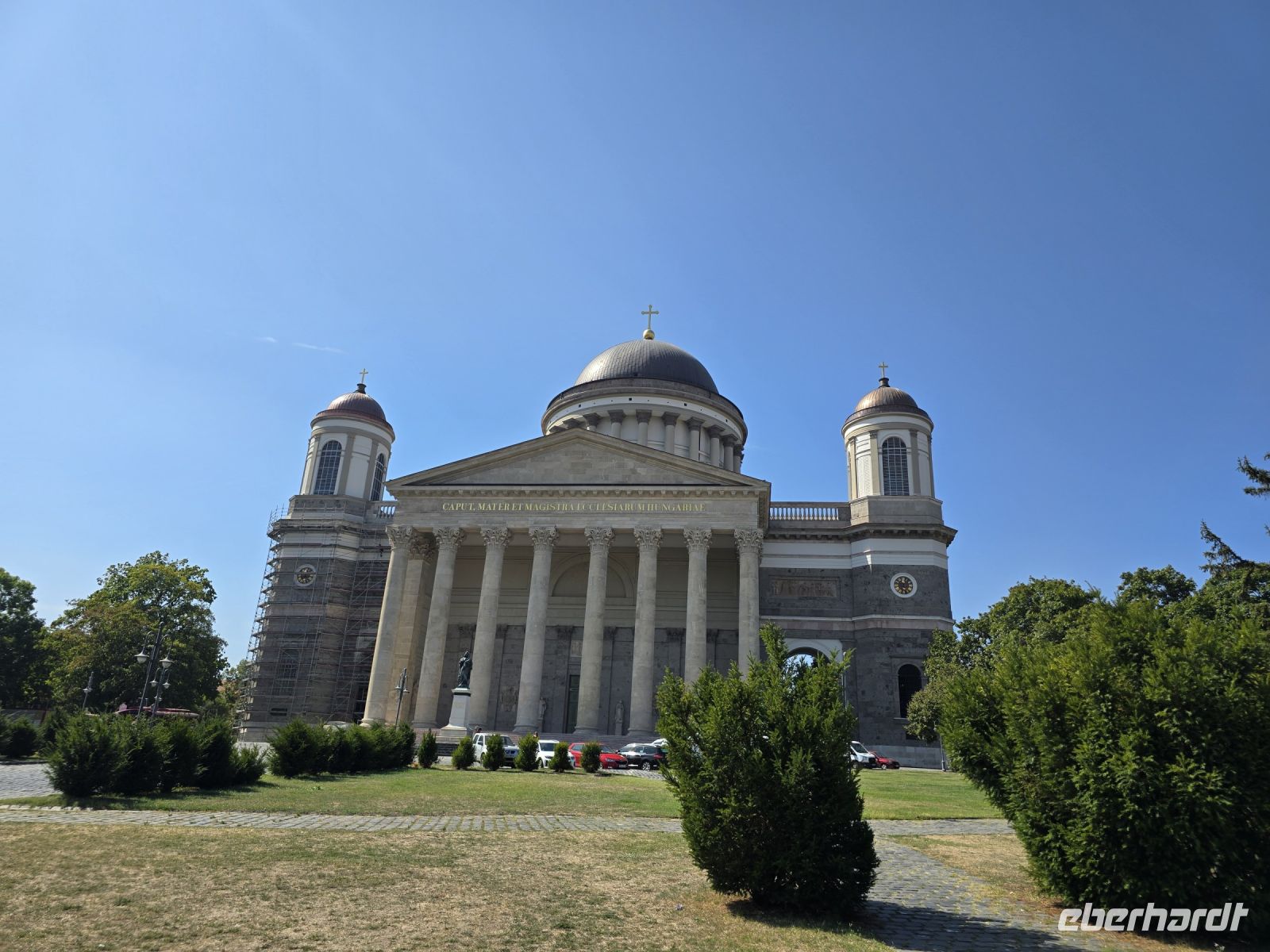 Esztergom Sankt Adalbert Kathedrale 2 &ndash; &copy; Marion Kottlos (Eberhardt TRAVEL)