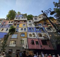 Hundertwasserhaus Wien 6 &ndash; &copy; Marion Kottlos (Eberhardt TRAVEL)