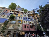 Hundertwasserhaus Wien.jpg &ndash; &copy; Marion Kottlos (Eberhardt TRAVEL)