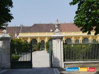 Orangerie vom Schloss SchÃ¶nbrunn &ndash; &copy; Simone Weißer (Eberhardt TRAVEL)