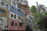 Hunderwasserhaus &ndash; &copy; Madlen Lohr (Eberhardt TRAVEL)