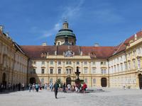 Wachau - Stift Melk &ndash; &copy; Annette Weise (Eberhardt TRAVEL)