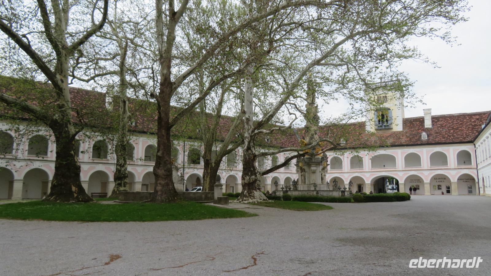 Wiener Wald - Stift Heiligenkreuz &ndash; &copy; Mandy Rabe (Eberhardt TRAVEL)