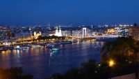 Budapest Lichter01.JPG &ndash; &copy; Georg Berger (Eberhardt TRAVEL)