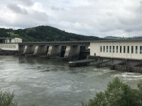 7.5.24 - letzte Schleuse vor dem Anlegen Ybbs- Persenbeug &ndash; &copy; Renate Schuster (Eberhardt TRAVEL)