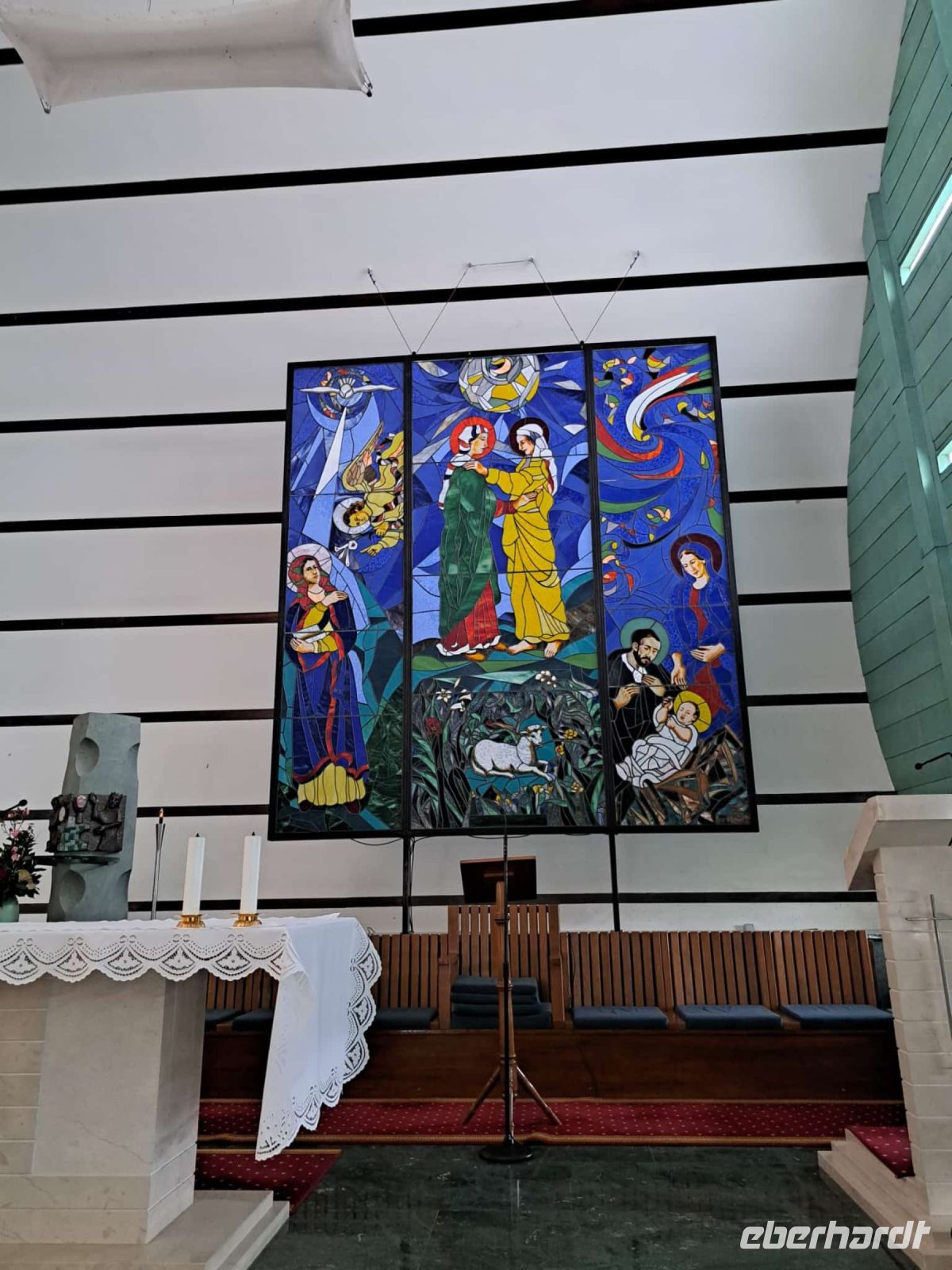 moderner Altar &ndash; &copy; Ute Solf (Eberhardt TRAVEL)