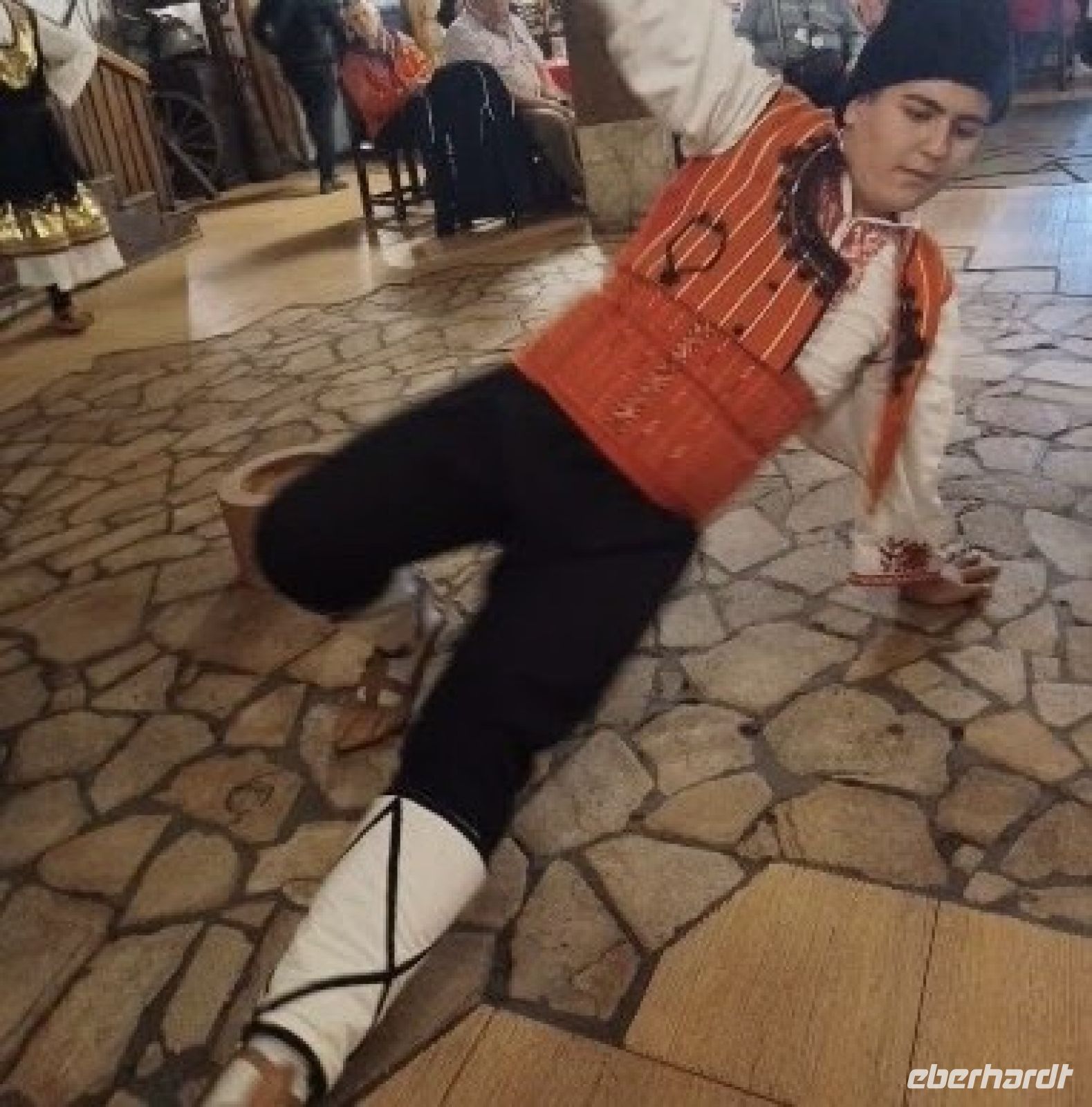 Folkloretanz &ndash; &copy; Ute Solf (Eberhardt TRAVEL)