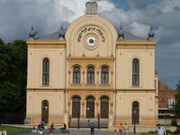 Altstadt von Pecs &ndash; &copy; Steffi Zimmermann (Eberhardt TRAVEL)