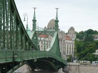 Freiheitsbrücke &ndash; &copy; Steffi Zimmermann (Eberhardt TRAVEL)