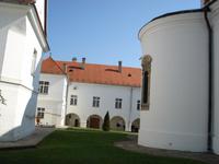 Kloster Krušedol &ndash; &copy; Inge Bily (Eberhardt TRAVEL)