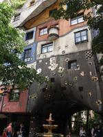 Hundertwasserhäuser Wien &ndash; &copy; Sylvia Lehnort (Eberhardt TRAVEL)