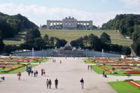 Schlosspark mit Gloriette, Schönbrunn &ndash; &copy; Irene Schneider (Eberhardt TRAVEL)