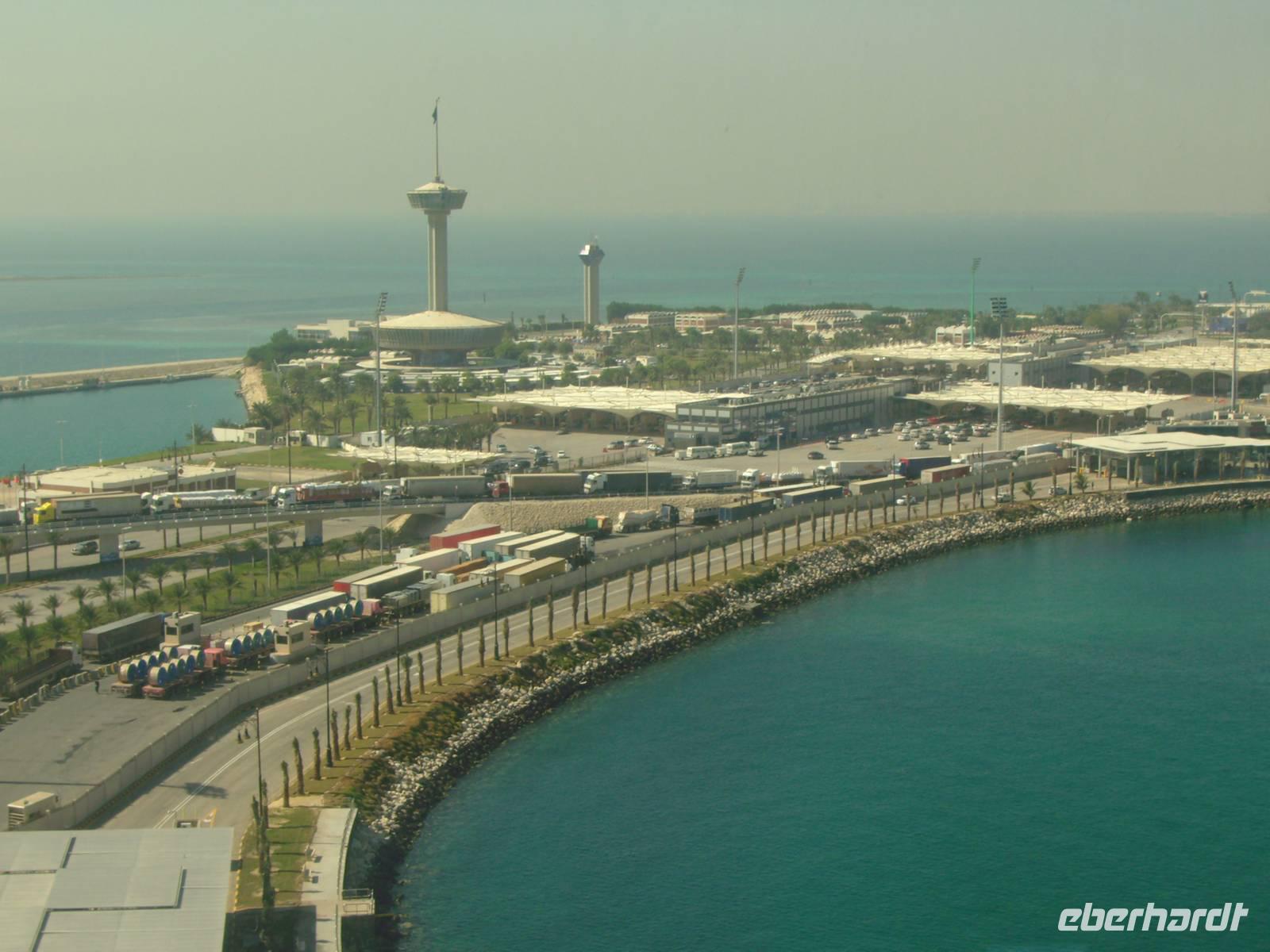 Bahrain (King Fahad Causeway) - Grenzübergang Bahrain/Saudi-Arabien &ndash; &copy; Katrin Deutschbein (Eberhardt TRAVEL)