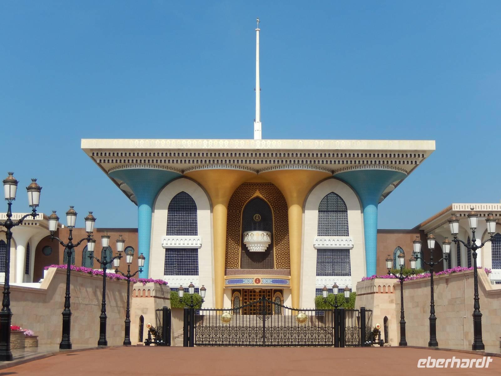137 Muscat - Sultanspalast_Oman &ndash; &copy; Patrick Fritzsche (Eberhardt TRAVEL)