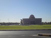 Korankreisverkehr Sharjah &ndash; &copy; Susann Schmiedel (Eberhardt TRAVEL)