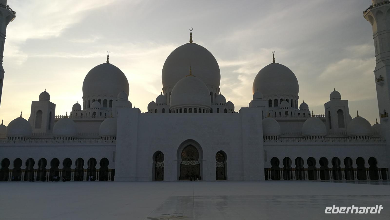 Große Moschee Abu Dhabi &ndash; &copy; Andreas Mandel (Eberhardt TRAVEL)