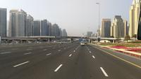 Dubai Autobahn &ndash; &copy; Andreas Mandel (Eberhardt TRAVEL)