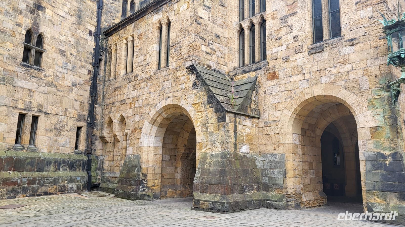 205 – England, Alnwick Castle &ndash; &copy; Vivien Fiedler (Eberhardt TRAVEL)