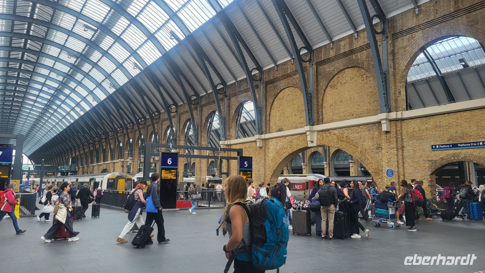 013 – London, Bahnhof Kings Cross &ndash; &copy; Vivien Fiedler (Eberhardt TRAVEL)