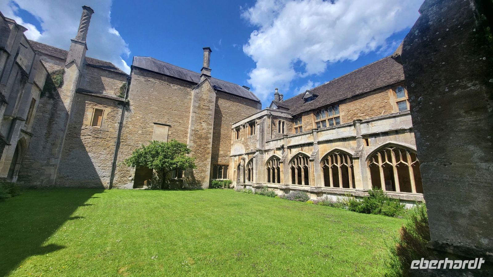 139 – Lacock Abbey &ndash; &copy; Vivien Fiedler (Eberhardt TRAVEL)