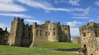 Alwnick Castle &ndash; &copy; Merle Decker (Eberhardt TRAVEL)