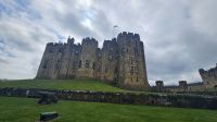 Alwnick Castle &ndash; &copy; Merle Decker (Eberhardt TRAVEL)