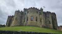 Alwnick Castle &ndash; &copy; Merle Decker (Eberhardt TRAVEL)