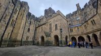 161 – Alnwick Castle &ndash; &copy; Vivien Fiedler (Eberhardt TRAVEL)