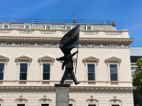 London Banksy-Skulptur gegen blinden Patriotismus &ndash; &copy; Heike Jack (Eberhardt TRAVEL)