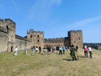 Alnwick Castle Besenflugstunde &ndash; &copy; Heike Jack (Eberhardt TRAVEL)