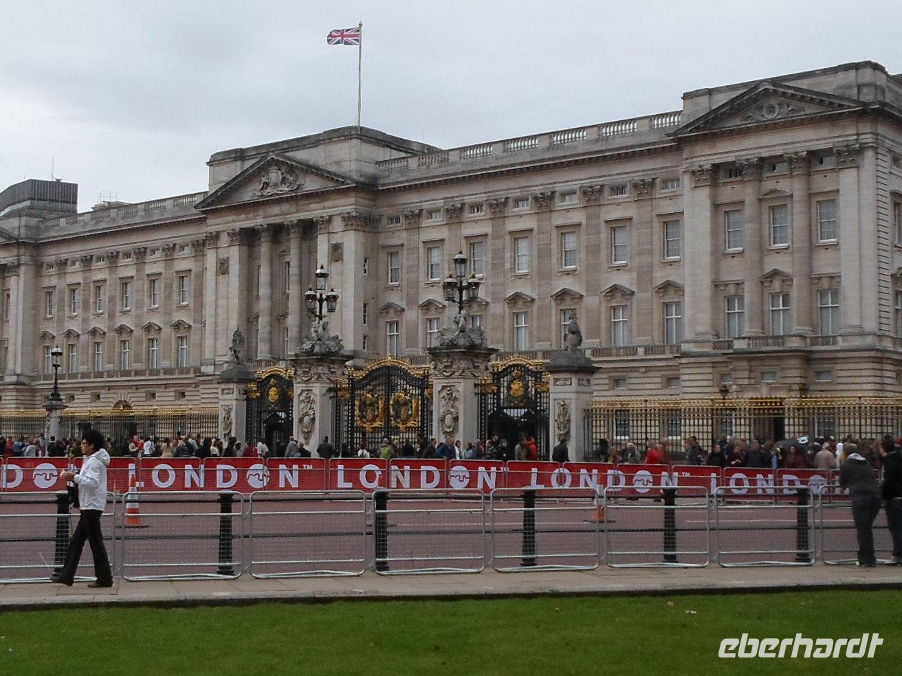 Buckingham Palace &ndash; &copy; Barbara Pflicke (Eberhardt TRAVEL)