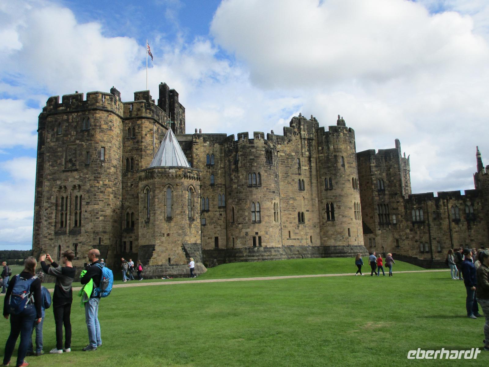 90 Alnwick Castle &ndash; &copy; Silvia Buske (Eberhardt TRAVEL)