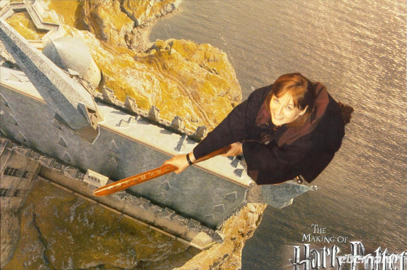 Flug über Hogwarts &ndash; &copy; Claudia Rossin (Eberhardt TRAVEL)