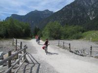 Am Toblacher See  &ndash; &copy; Jacob Spangenberg (Eberhardt TRAVEL)