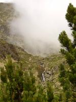 Das Ziel wird ersichtlich..// Querol-See &ndash; &copy; Yvonne Geisler (Eberhardt TRAVEL)