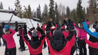 Bereit zur Schneeschuhwanderung  &ndash; &copy; Heike Jack (Eberhardt TRAVEL)