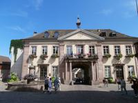 Riquewihr-Rathaus &ndash; &copy; Ingrid Langer (Eberhardt TRAVEL)