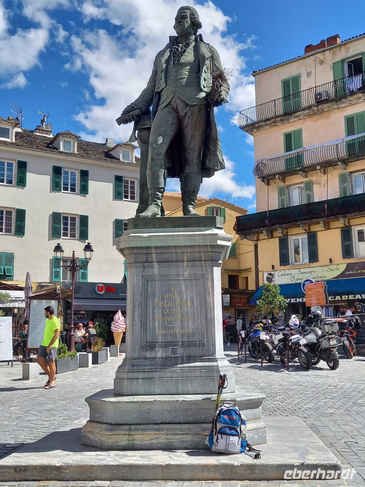 Corte, Statue von Pascal Paoli &ndash; &copy; Franciska Bauer (Eberhardt TRAVEL)