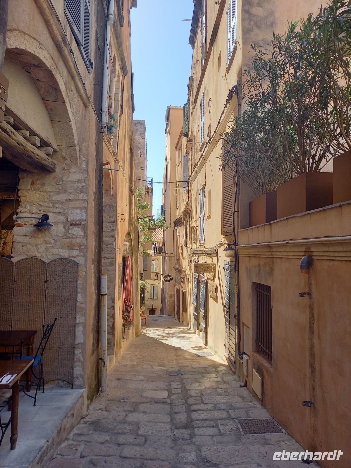 Altstadt Bonifacio &ndash; &copy; Franciska Bauer (Eberhardt TRAVEL)