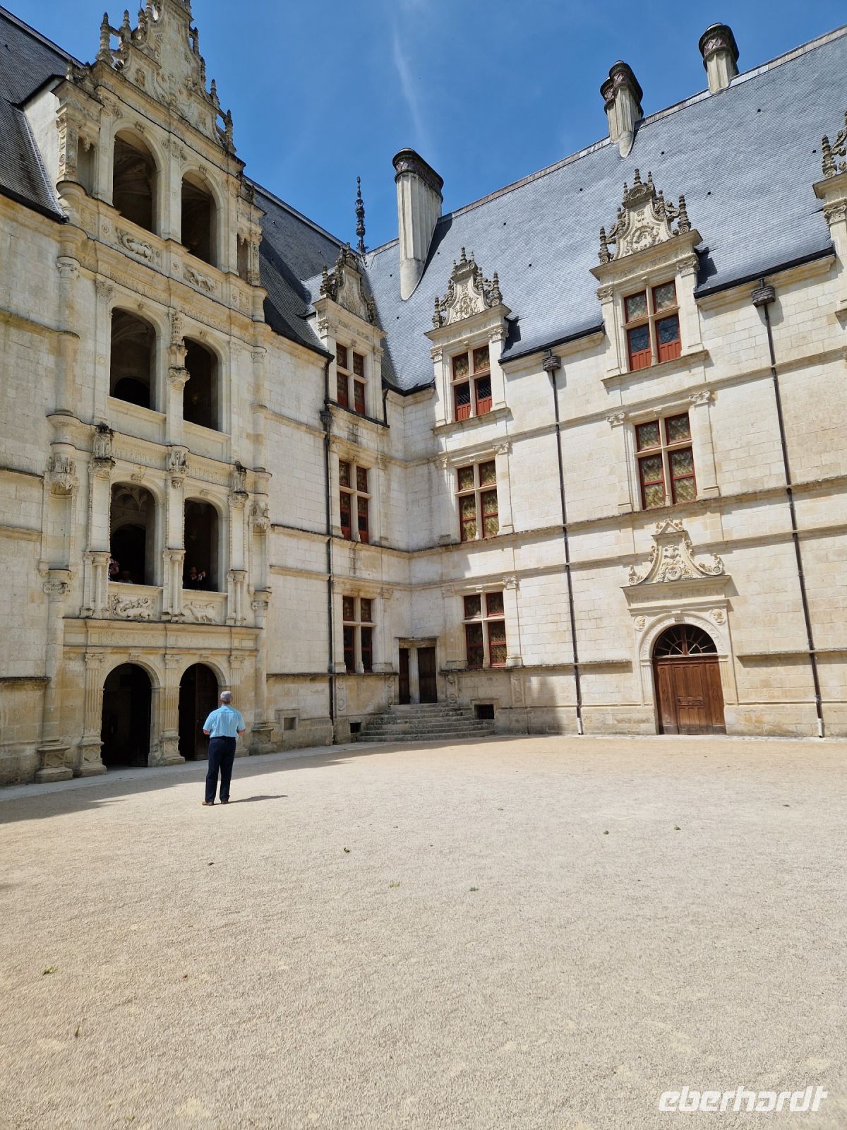 Chateau &ndash; &copy; Karl-Heinz Himburg (Eberhardt TRAVEL)