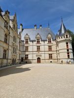 Chateau &ndash; &copy; Karl-Heinz Himburg (Eberhardt TRAVEL)